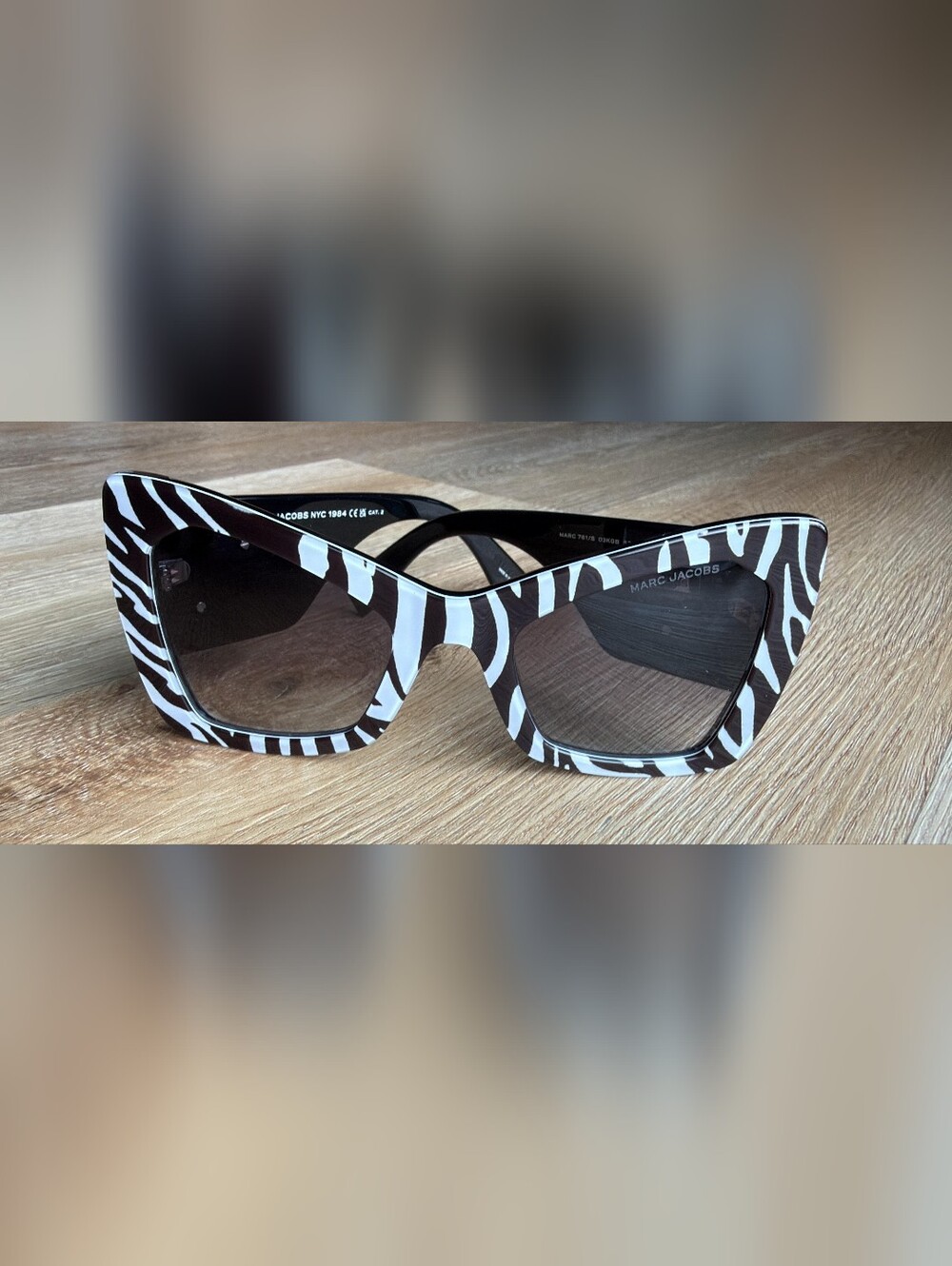 Marc Jacobs MARC 761/S, Pttr Black White/Grey Azure Gradient, Size52X23X140 - Picture 6 of 9